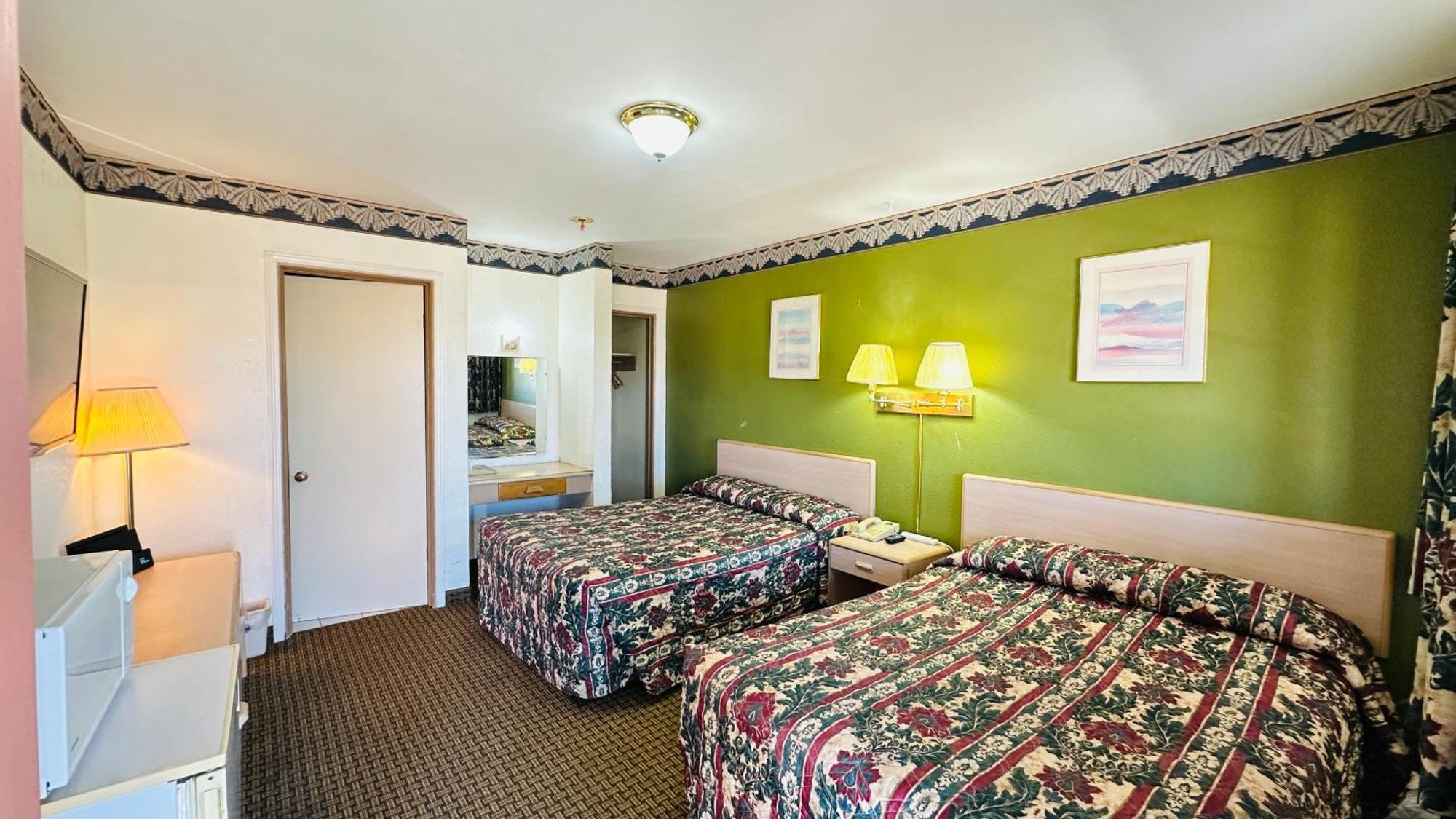 Budget Inn バン・ホーン エクステリア 写真