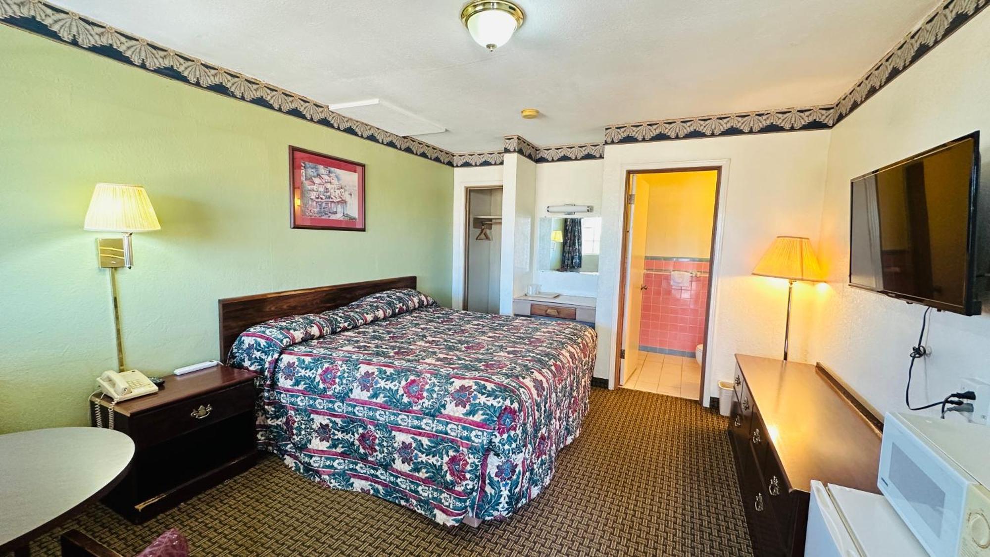 Budget Inn バン・ホーン エクステリア 写真